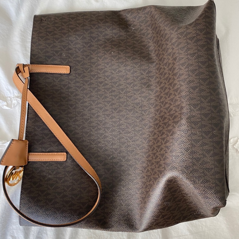 Michael Kors MK bag
